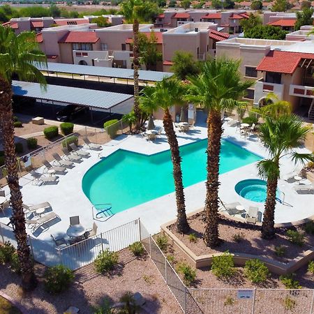 Condo With Heated Pool, Hot Tub, Near Walking Paths Γκλέντεϊλ Εξωτερικό φωτογραφία