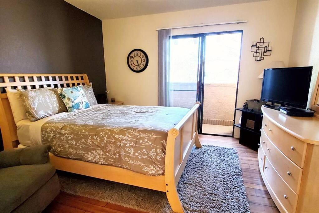 Condo With Heated Pool, Hot Tub, Near Walking Paths Γκλέντεϊλ Εξωτερικό φωτογραφία